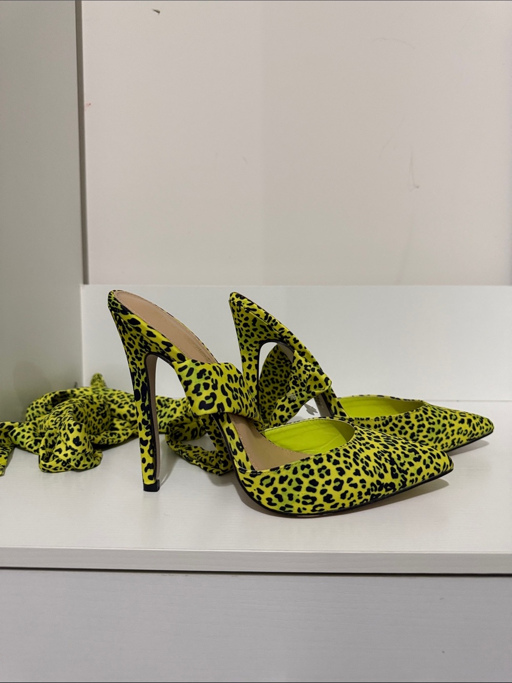 Shoe Dazzle Neon Yellow Leopard-Print Pointed Toe Heels with Wrap Strap